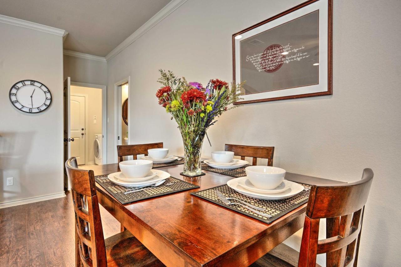 College Station Townhouse With Private Patio Villa Exterior photo